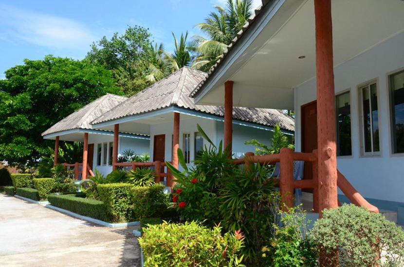 Koh Yao Chukit Dachanan Resort Ko Yao Noi Quarto foto